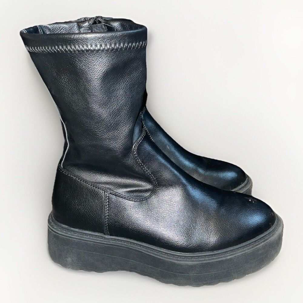Public Desire Pabla Platform Boots Black Size 40 W